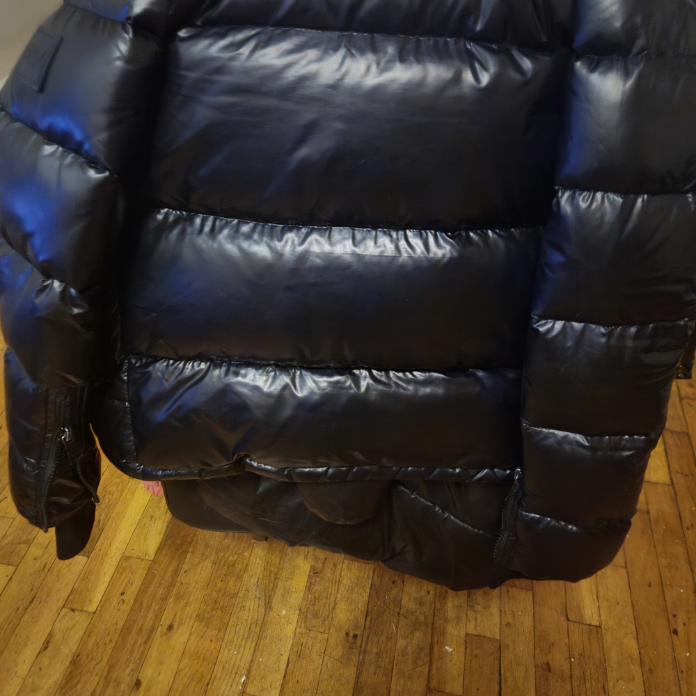 SAM. Black Puffer Jacket